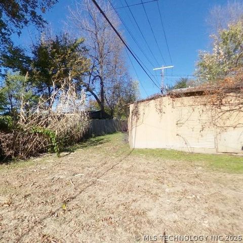 1708 N Maplewood Avenue, Tulsa, OK 74115