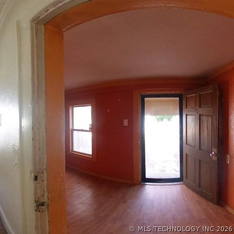 1708 N Maplewood Avenue, Tulsa, OK 74115