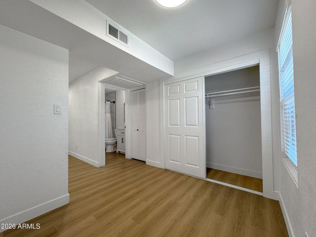 3738 E MCDOWELL Road 107, Phoenix, AZ 85008