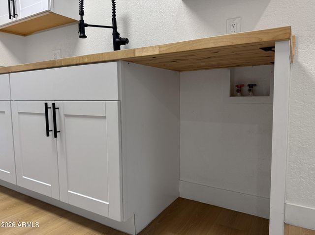 3738 E MCDOWELL Road 107, Phoenix, AZ 85008