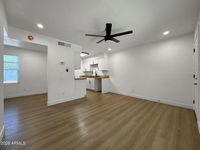 3738 E MCDOWELL Road 107, Phoenix, AZ 85008