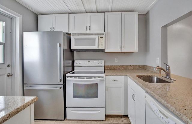 4025 N Federal Highway 212a, Oakland Park, FL 33308