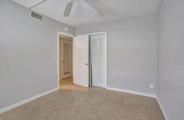 4025 N Federal Highway 212a, Oakland Park, FL 33308