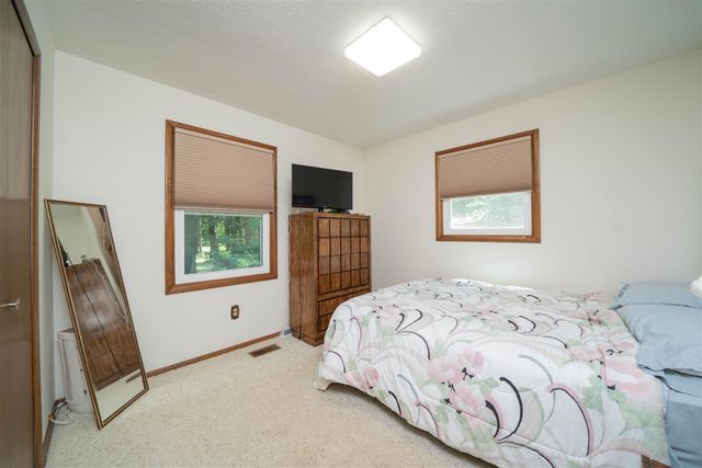 34268 County Road 653, Paw Paw, MI 49079