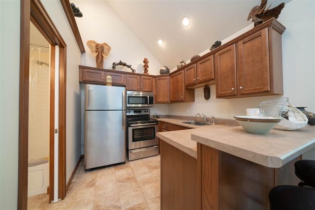 34268 County Road 653, Paw Paw, MI 49079