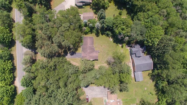 34268 County Road 653, Paw Paw, MI 49079