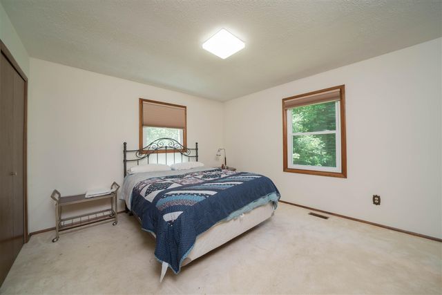 34268 County Road 653, Paw Paw, MI 49079
