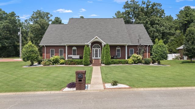 106 Finch Ln, Shelbyville, TN 37160