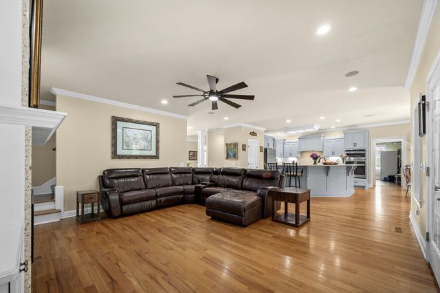 106 Finch Ln, Shelbyville, TN 37160