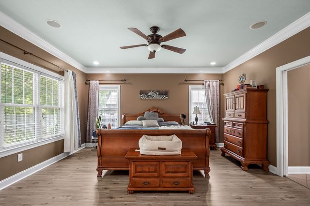 106 Finch Ln, Shelbyville, TN 37160