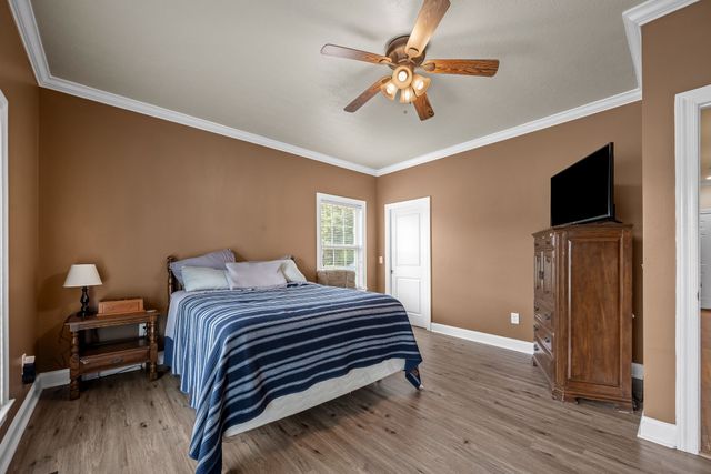106 Finch Ln, Shelbyville, TN 37160