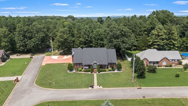 106 Finch Ln, Shelbyville, TN 37160