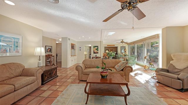 1672 SHORELAND DRIVE, Sarasota, FL 34239