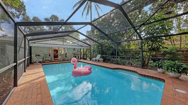 1672 SHORELAND DRIVE, Sarasota, FL 34239