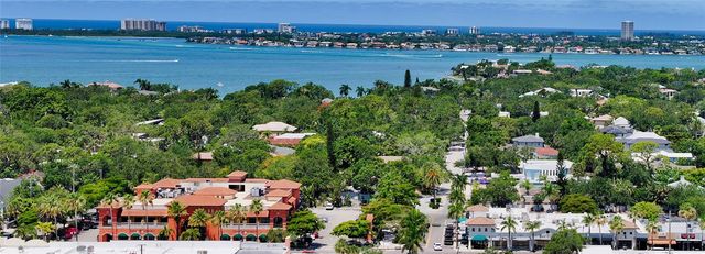 1672 SHORELAND DRIVE, Sarasota, FL 34239