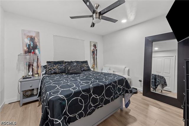 623 SE 3rd ST, Cape Coral, FL 33990