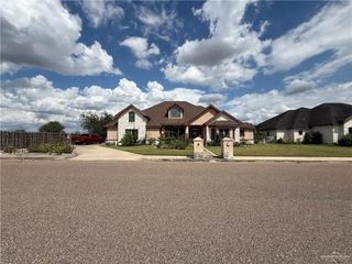 2000 Keralum Drive, Edinburg, TX 78542