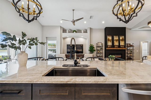 18617 LE DAUPHINE PLACE, Lutz, FL 33558