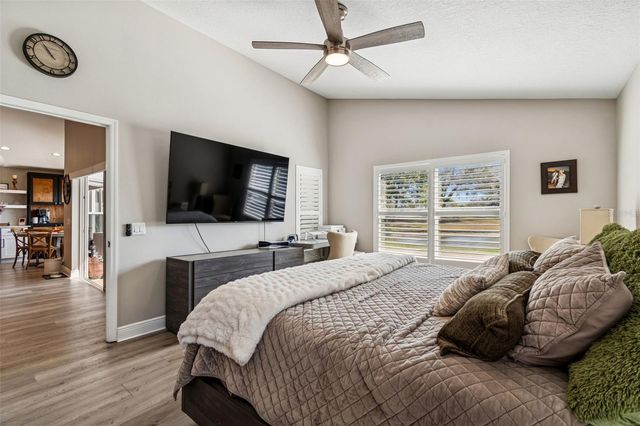 18617 LE DAUPHINE PLACE, Lutz, FL 33558