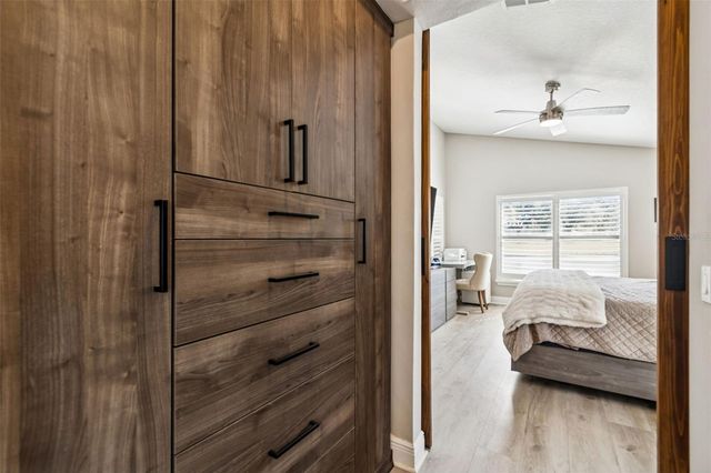 18617 LE DAUPHINE PLACE, Lutz, FL 33558