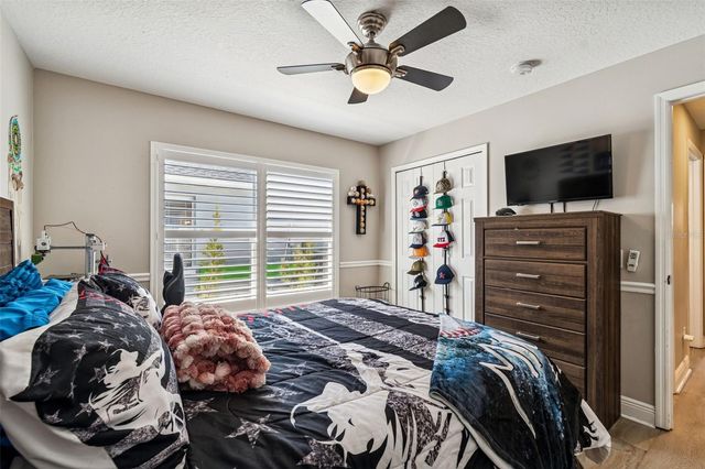 18617 LE DAUPHINE PLACE, Lutz, FL 33558