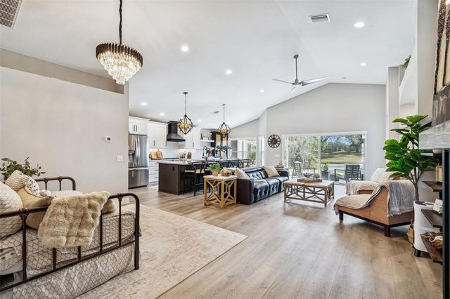 18617 LE DAUPHINE PLACE, Lutz, FL 33558