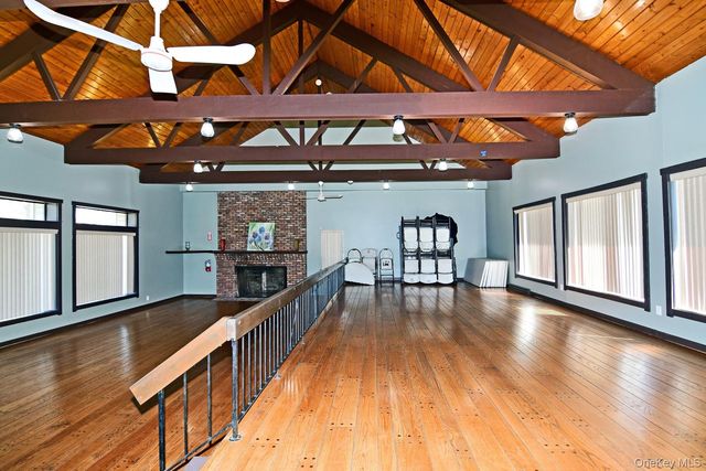 92 Gauguin Court 92, Middle Island, NY 11953