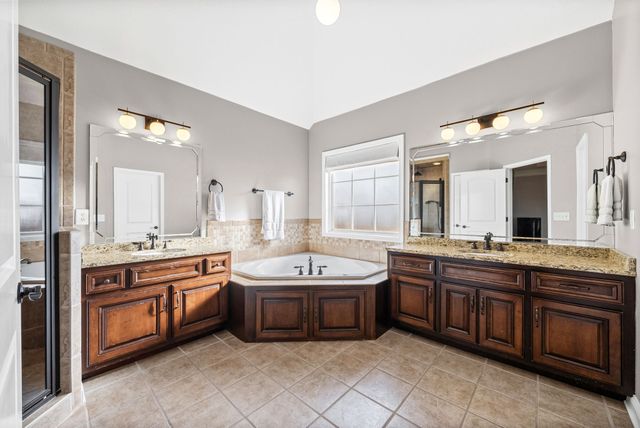 2484 Settlers Trace, Clarksville, TN 37043