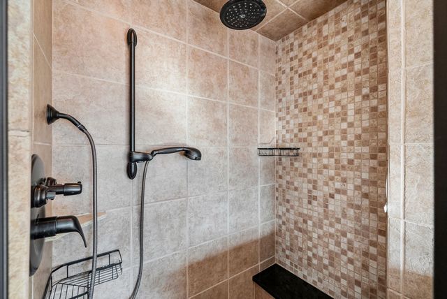 2484 Settlers Trace, Clarksville, TN 37043