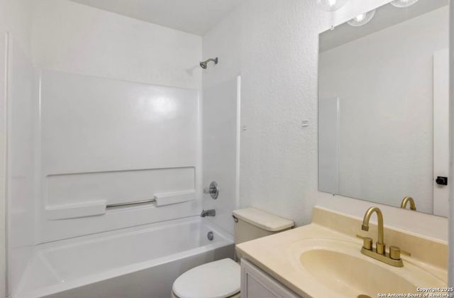139 Agency Oaks, San Antonio, TX 78249