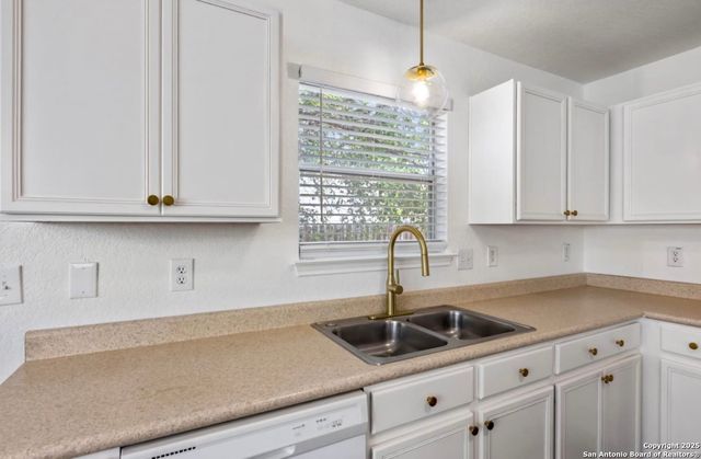 139 Agency Oaks, San Antonio, TX 78249