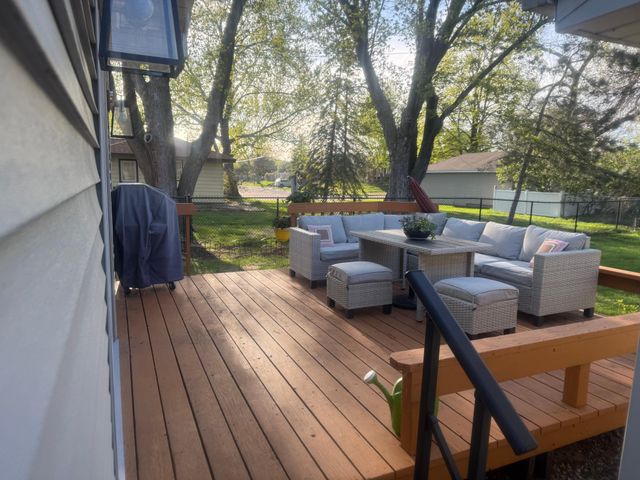 671 Marigold Terrace NE, Minneapolis, MN 55432