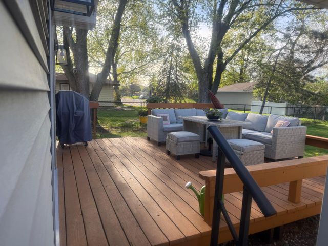 671 Marigold Terrace NE, Minneapolis, MN 55432