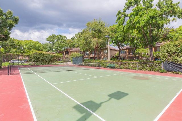 821 NORMANDY TRACE ROAD, Tampa, FL 33602