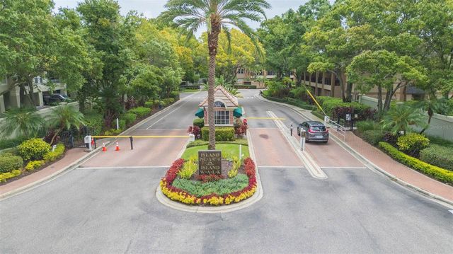 821 NORMANDY TRACE ROAD, Tampa, FL 33602