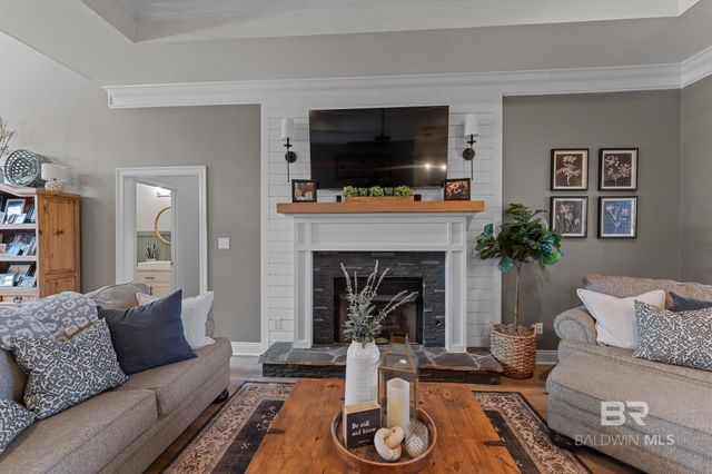 25547 Ravenwood Circle, Daphne, AL 36526