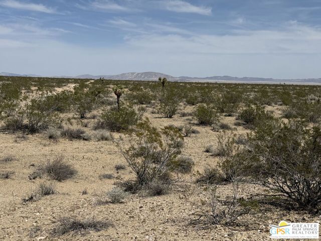 1725 Sunny Vista, Joshua Tree, CA 92252