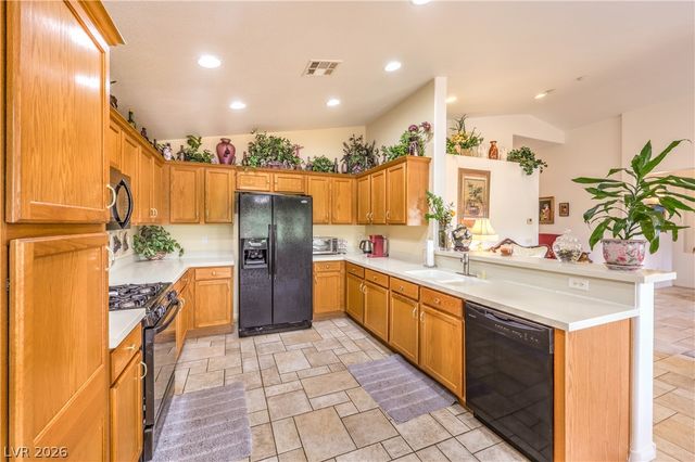 5521 Little Lake Avenue, Las Vegas, NV 89122