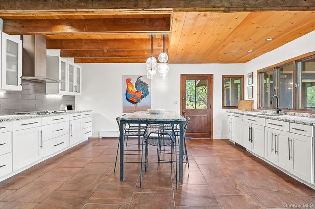 1 Druid Court, Montebello, NY 10901