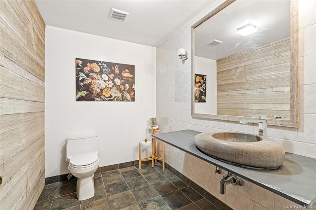 1 Druid Court, Montebello, NY 10901