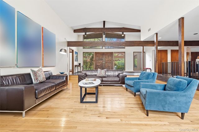 1 Druid Court, Montebello, NY 10901