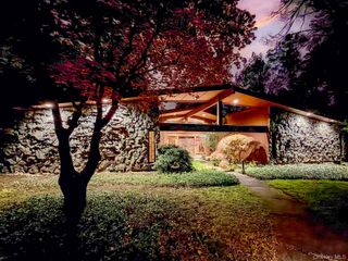 1 Druid Court, Montebello, NY 10901