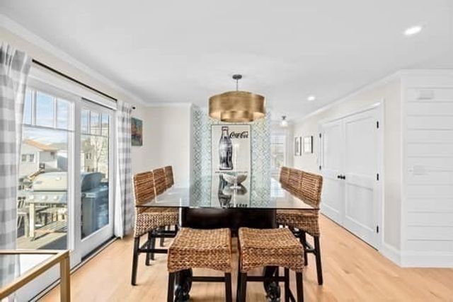 5 Vernon Avenue, Hull, MA 02045
