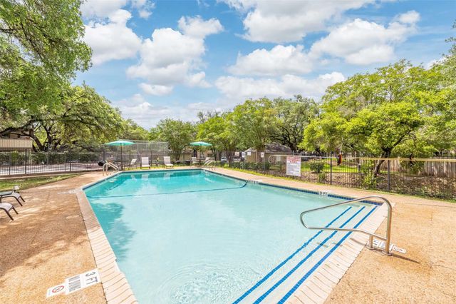 8405 Bent Tree Road 2824, Austin, TX 78759