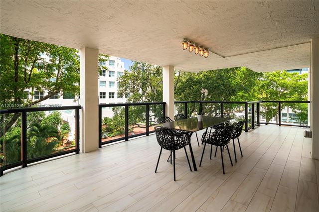 2575 S Bayshore Dr 5B, Coconut Grove, FL 33133