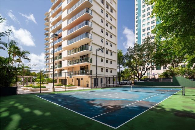 2575 S Bayshore Dr 5B, Coconut Grove, FL 33133