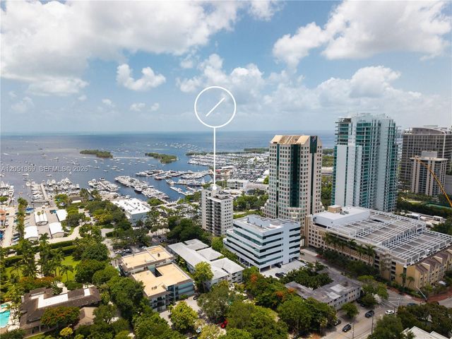 2575 S Bayshore Dr 5B, Coconut Grove, FL 33133