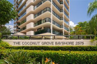 2575 S Bayshore Dr 5B, Coconut Grove, FL 33133