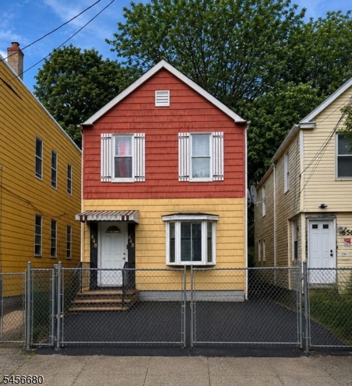648 S 20Th St, Newark City, NJ 07103