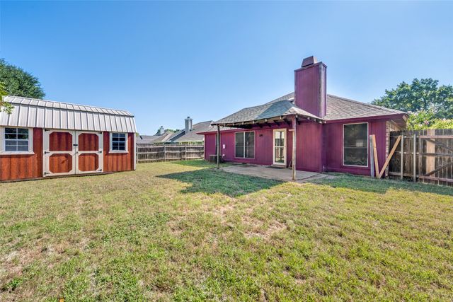 9008 Topperwind Court, Fort Worth, TX 76134